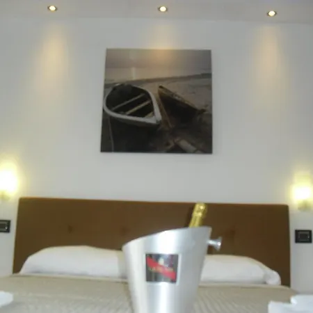 게스트하우스 Luce Di Luna Luxury 로마